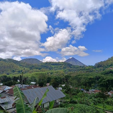 Kristian Homestay Bajawa Esterno foto