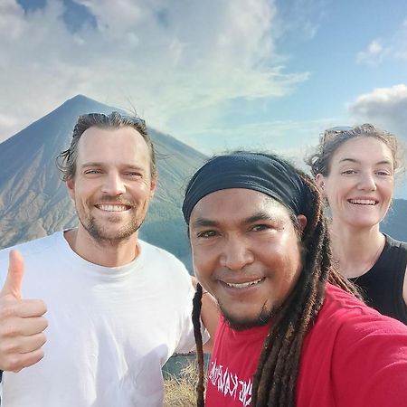 Kristian Homestay Bajawa Esterno foto