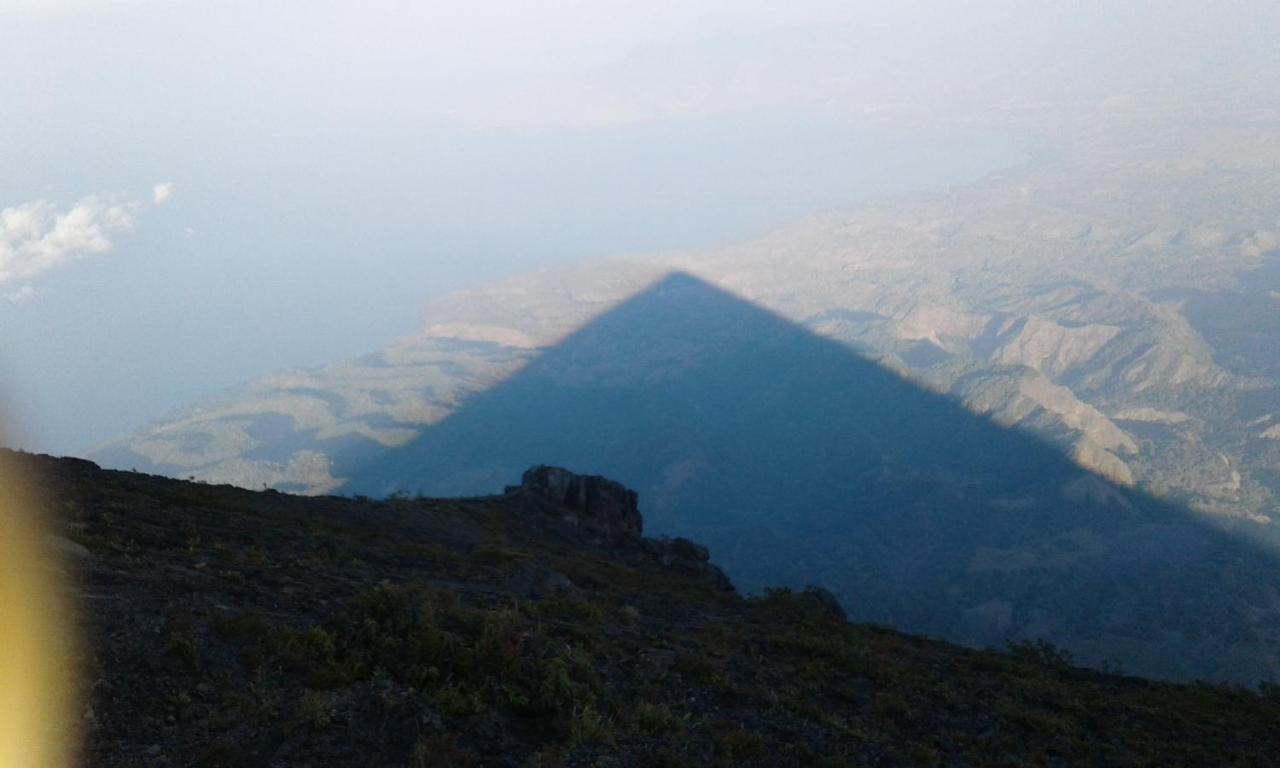 Kristian Homestay Bajawa Esterno foto
