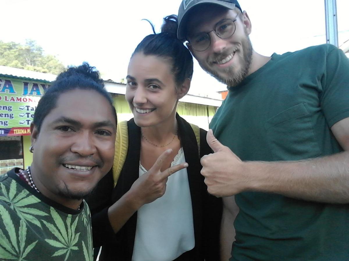 Kristian Homestay Bajawa Esterno foto