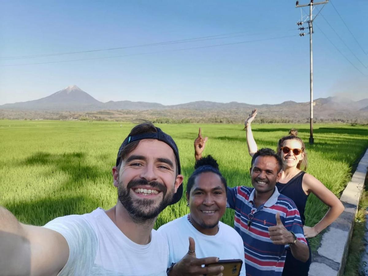 Kristian Homestay Bajawa Esterno foto