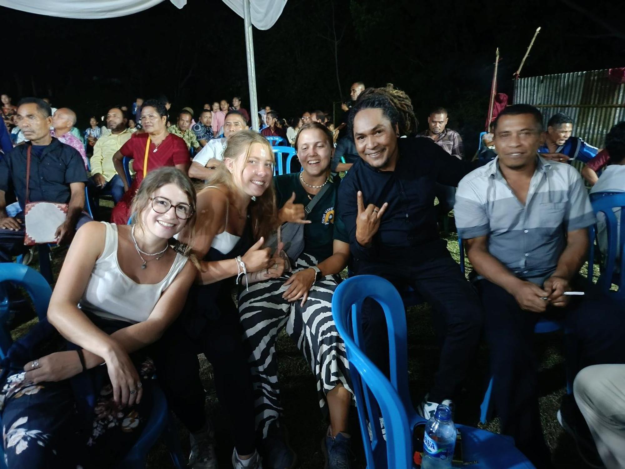 Kristian Homestay Bajawa Esterno foto